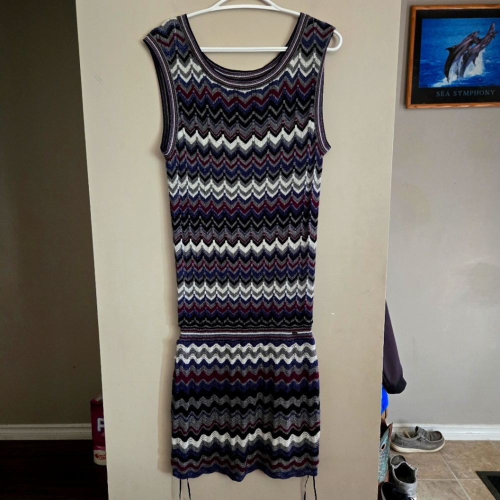 5 for $25 Guess Sleeveless Chevron Knit Dress Shirt Multicolor Medium Top Women